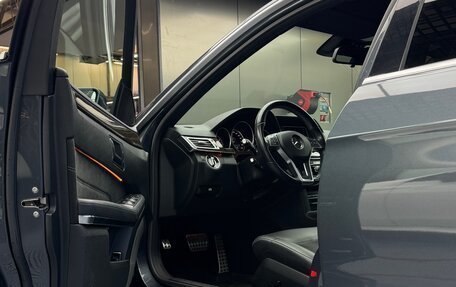 Mercedes-Benz E-Класс, 2013 год, 2 250 000 рублей, 3 фотография
