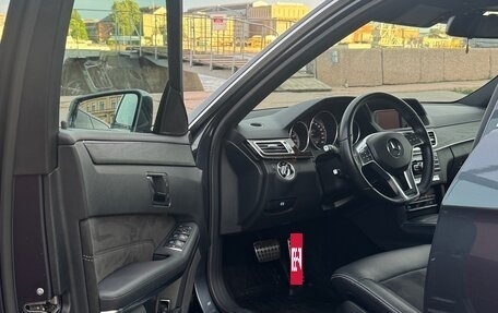 Mercedes-Benz E-Класс, 2013 год, 2 250 000 рублей, 10 фотография
