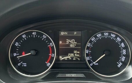 Skoda Rapid I, 2016 год, 870 000 рублей, 13 фотография
