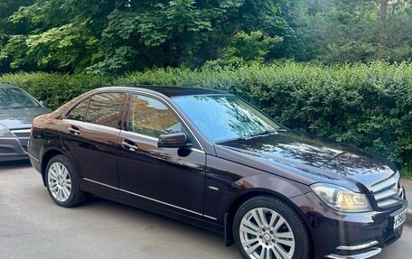 Mercedes-Benz C-Класс, 2011 год, 1 700 000 рублей, 3 фотография