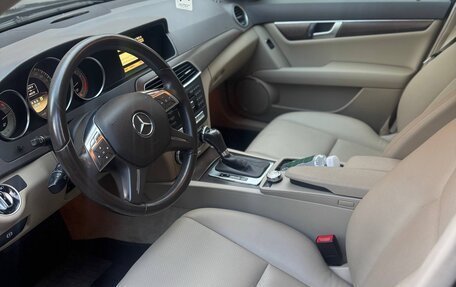 Mercedes-Benz C-Класс, 2011 год, 1 700 000 рублей, 8 фотография