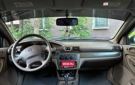 Dodge Stratus II, 2003 год, 360 000 рублей, 9 фотография