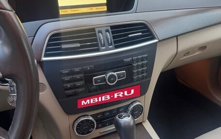 Mercedes-Benz C-Класс, 2011 год, 1 700 000 рублей, 11 фотография