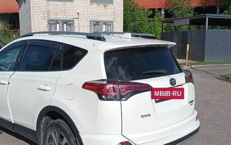Toyota RAV4, 2017 год, 2 230 000 рублей, 8 фотография