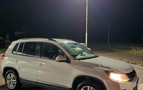 Volkswagen Tiguan I, 2015 год, 1 550 000 рублей, 2 фотография