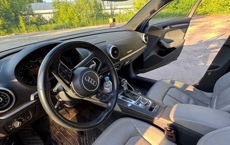 Audi A3, 2019 год, 2 300 000 рублей, 14 фотография