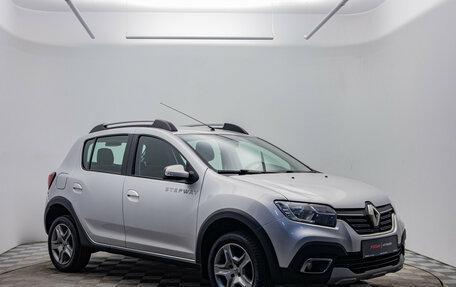Renault Sandero II рестайлинг, 2019 год, 795 000 рублей, 3 фотография
