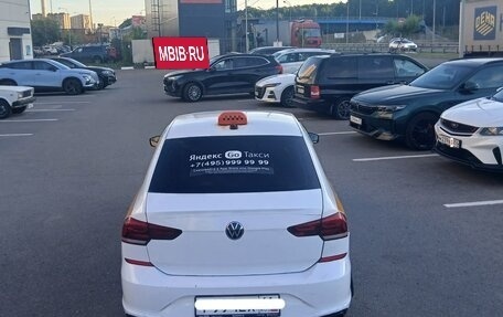 Volkswagen Polo VI (EU Market), 2021 год, 980 000 рублей, 4 фотография