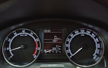 Skoda Rapid I, 2018 год, 1 300 000 рублей, 10 фотография