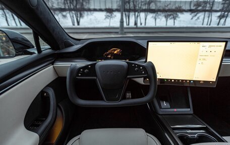 Tesla Model S I, 2022 год, 10 000 000 рублей, 27 фотография