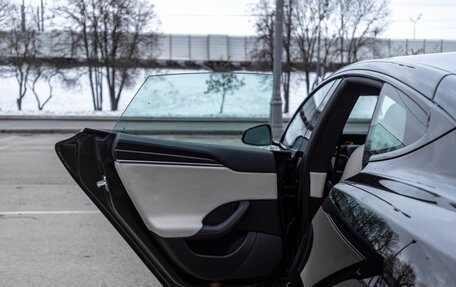 Tesla Model S I, 2022 год, 10 000 000 рублей, 34 фотография