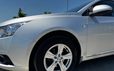 Chevrolet Cruze II, 2011 год, 935 000 рублей, 7 фотография