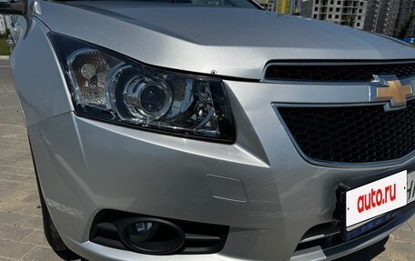 Chevrolet Cruze II, 2011 год, 935 000 рублей, 8 фотография