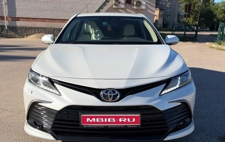Toyota Camry, 2021 год, 3 500 000 рублей, 1 фотография