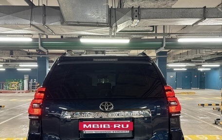 Toyota Land Cruiser Prado 150 рестайлинг 2, 2019 год, 4 700 000 рублей, 6 фотография