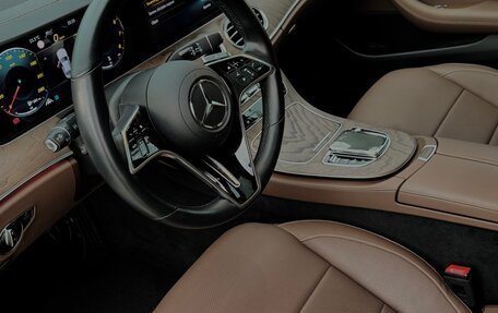 Mercedes-Benz E-Класс, 2021 год, 5 890 000 рублей, 19 фотография
