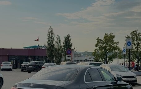 Mercedes-Benz E-Класс, 2021 год, 5 890 000 рублей, 7 фотография