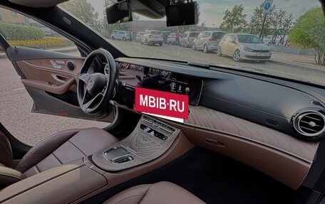 Mercedes-Benz E-Класс, 2021 год, 5 890 000 рублей, 29 фотография