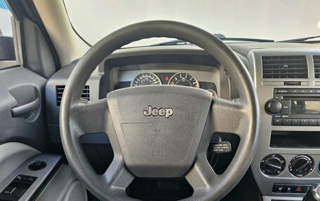 Jeep Liberty (Patriot), 2007 год, 750 000 рублей, 13 фотография