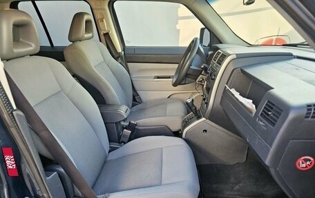 Jeep Liberty (Patriot), 2007 год, 750 000 рублей, 11 фотография