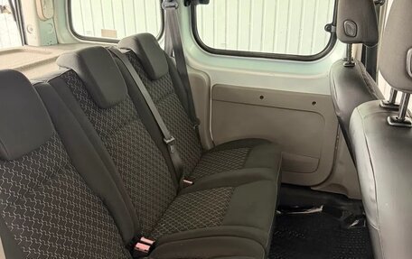 Renault Kangoo II рестайлинг, 2010 год, 630 000 рублей, 8 фотография