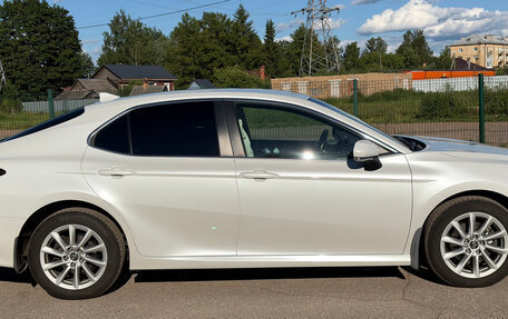 Toyota Camry, 2021 год, 3 500 000 рублей, 7 фотография