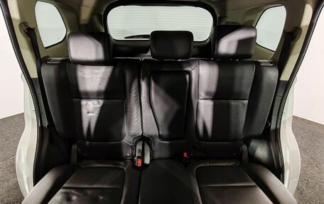 Mitsubishi Outlander III рестайлинг 3, 2015 год, 1 790 000 рублей, 14 фотография