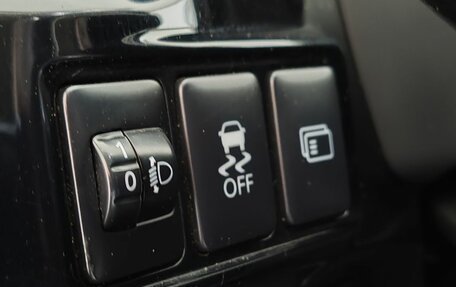 Mitsubishi Outlander III рестайлинг 3, 2015 год, 1 790 000 рублей, 19 фотография