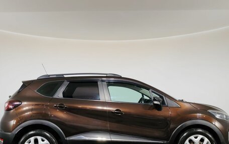 Renault Kaptur I рестайлинг, 2017 год, 1 290 000 рублей, 4 фотография