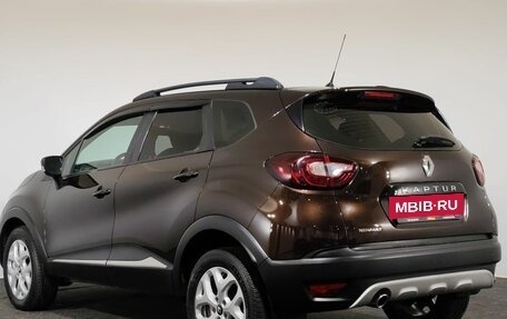 Renault Kaptur I рестайлинг, 2017 год, 1 290 000 рублей, 7 фотография