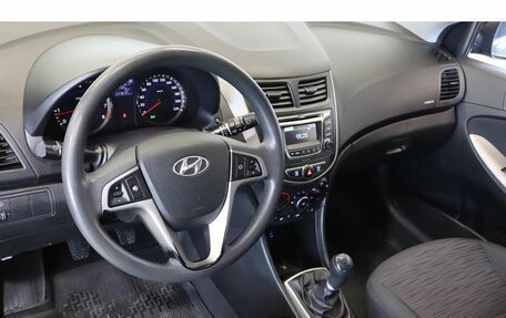 Hyundai Solaris II рестайлинг, 2016 год, 752 000 рублей, 6 фотография