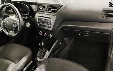 KIA Rio IV, 2017 год, 995 000 рублей, 16 фотография
