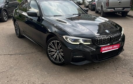 BMW 3 серия, 2020 год, 3 888 000 рублей, 3 фотография