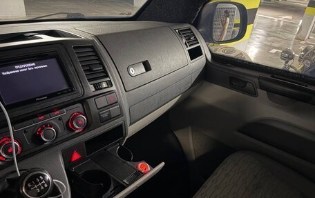 Volkswagen Transporter T5 рестайлинг, 2012 год, 6 700 000 рублей, 8 фотография