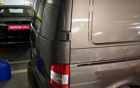 Volkswagen Transporter T5 рестайлинг, 2012 год, 6 700 000 рублей, 5 фотография
