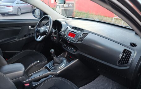 KIA Sportage III, 2013 год, 1 370 000 рублей, 10 фотография