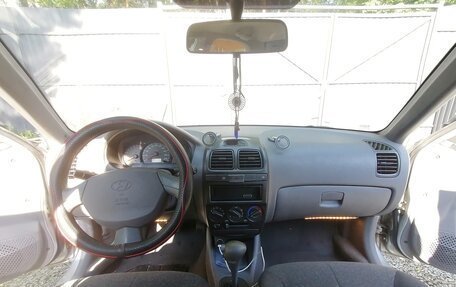 Hyundai Accent II, 2004 год, 280 000 рублей, 16 фотография