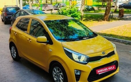 KIA Picanto III рестайлинг, 2017 год, 985 000 рублей, 2 фотография