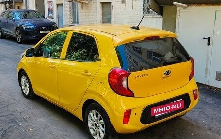 KIA Picanto III рестайлинг, 2017 год, 985 000 рублей, 4 фотография
