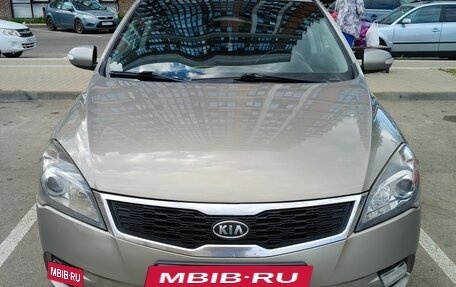 KIA cee'd I рестайлинг, 2011 год, 880 000 рублей, 15 фотография