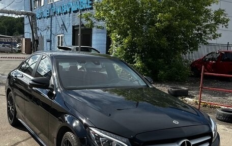 Mercedes-Benz C-Класс, 2017 год, 2 200 000 рублей, 13 фотография