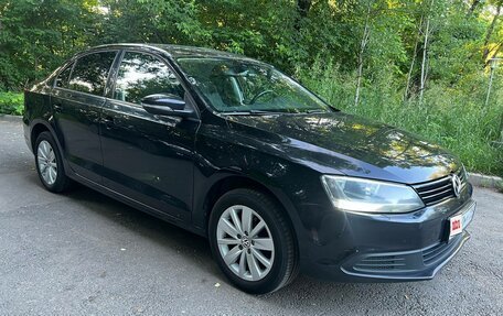 Volkswagen Jetta VI, 2012 год, 1 280 000 рублей, 1 фотография