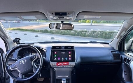 Toyota Land Cruiser Prado 150 рестайлинг 2, 2021 год, 5 800 000 рублей, 20 фотография