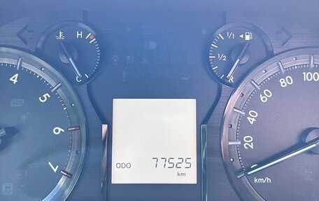 Toyota Land Cruiser Prado 150 рестайлинг 2, 2021 год, 5 800 000 рублей, 25 фотография
