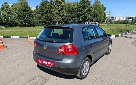 Volkswagen Golf V, 2004 год, 650 000 рублей, 6 фотография