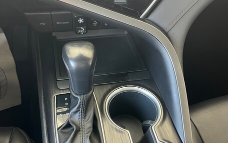 Toyota Camry, 2023 год, 3 449 000 рублей, 16 фотография
