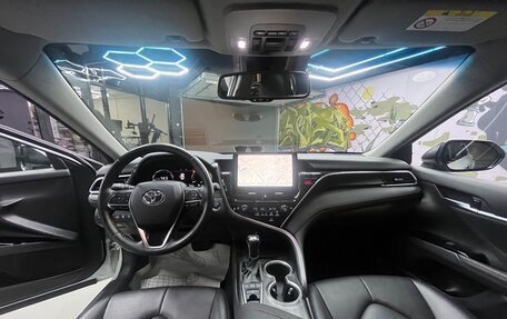 Toyota Camry, 2023 год, 3 449 000 рублей, 14 фотография