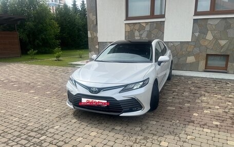 Toyota Camry, 2023 год, 3 449 000 рублей, 18 фотография