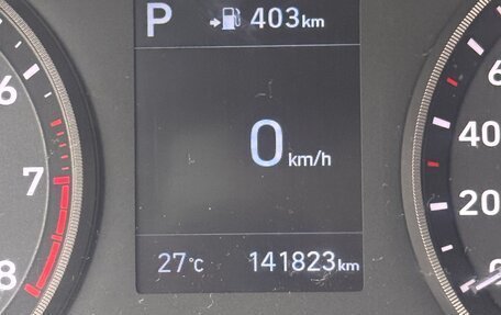 Hyundai Solaris II рестайлинг, 2018 год, 900 000 рублей, 5 фотография