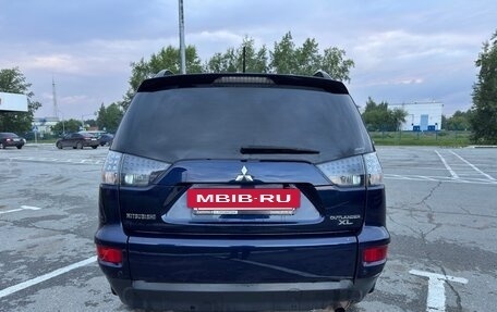 Mitsubishi Outlander III рестайлинг 3, 2011 год, 1 100 000 рублей, 5 фотография